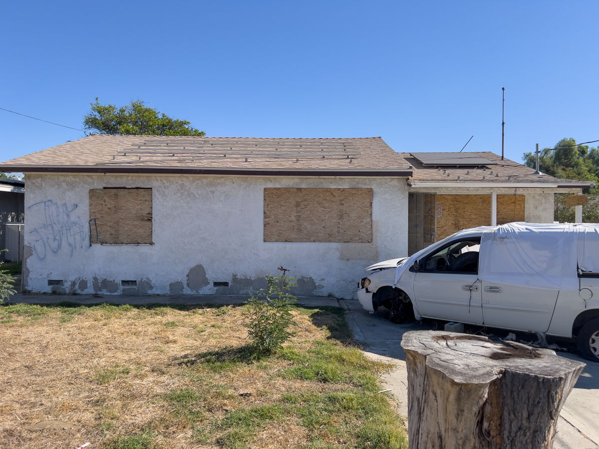 ☀️🏠Bloomington, CA I Off Market DUPLEX [Delivered VACANT] 🏠☀️