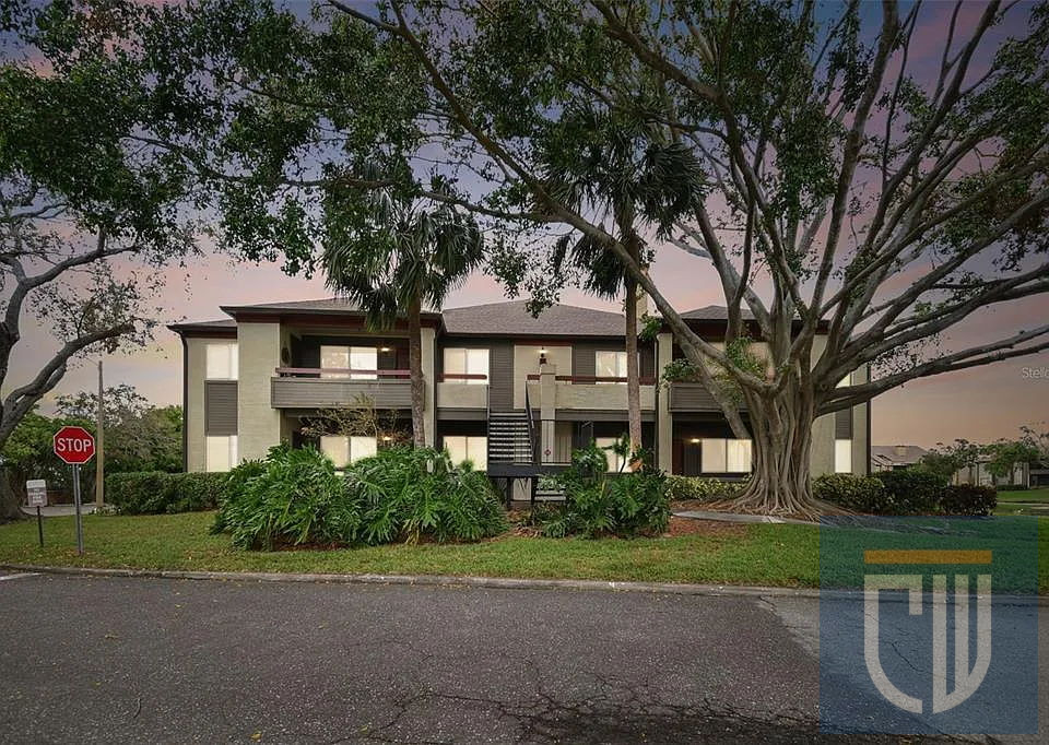 St. Pete Gem: Resort-Style Condo for $142k! 🌴 Rented @ $2,000/mo 📈