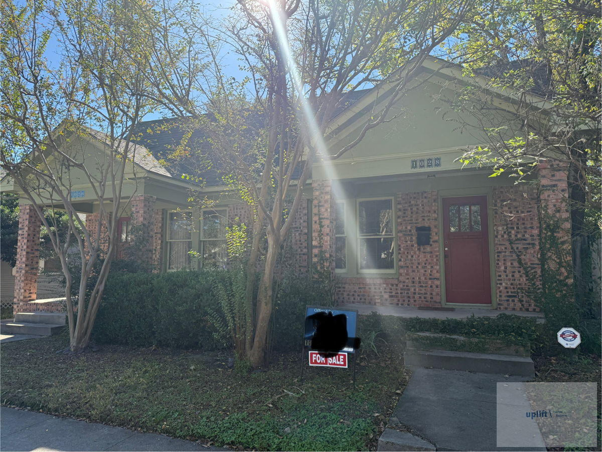 🏡 Turnkey Duplex or SFH Flip in Iconic Houston Heights! 😱📍– Perfect for Flip, STR, or MTR! 🚀✨🏘