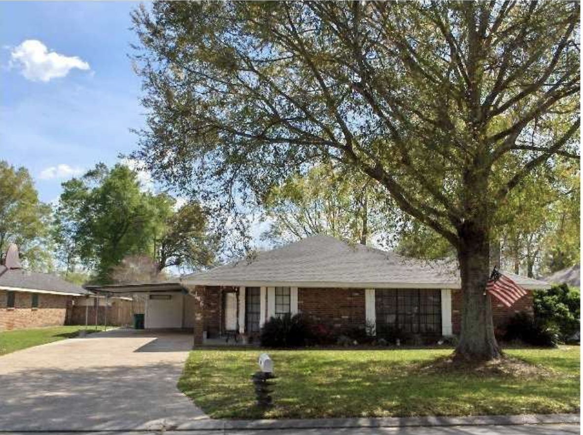🔥🔥TURNKEY 5 BED 3.5 BATH WITH A POOL - REMODELED IN 2022 - SELLING FOR 73% OF ARV! BUY & HOLD OR BUY & RE-LIST!🔥🔥