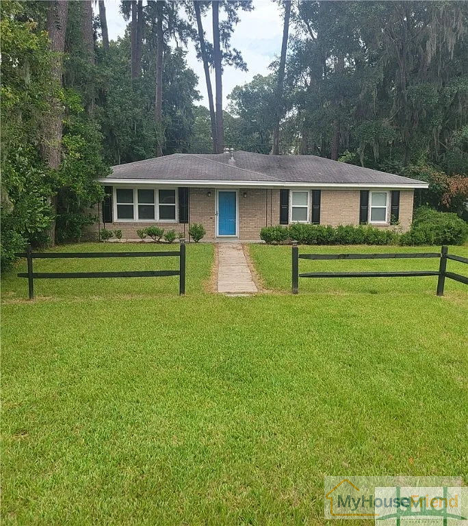 (🏡 Savannah, GA)🚨 Great Deal!🚨 3 Bed 3 Bath Fixer! ONLY 275k! 😱