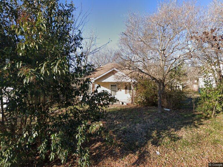 Exceptional 2/1 Home in Mount Holly, NC 28120 – Unbeatable Value! 💎