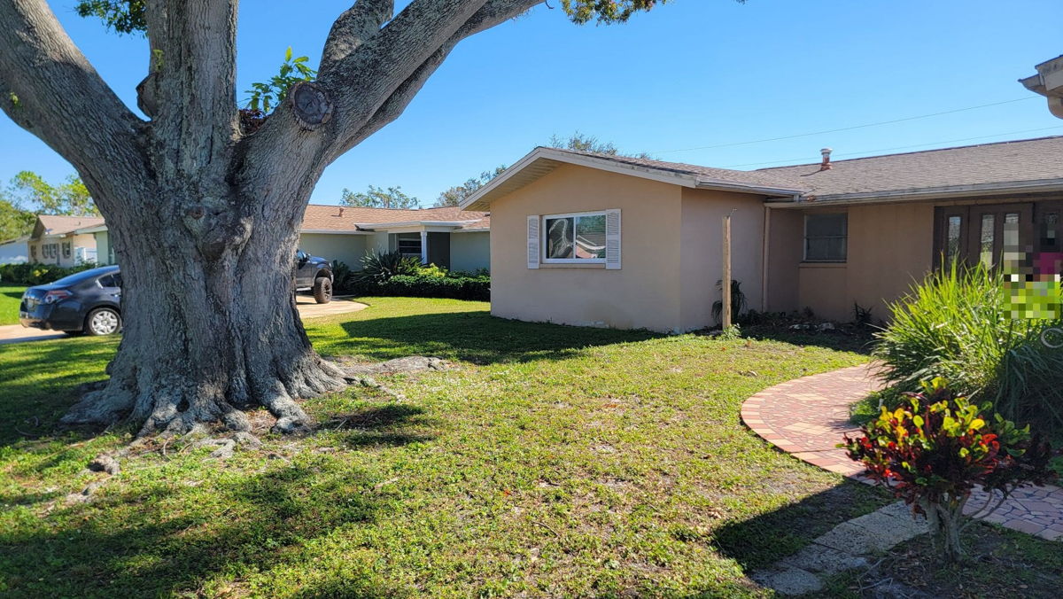 Eagle Manor, N St Petersburg 33710, 3/2 SFH w/ Pool (NOT IN MLS)
