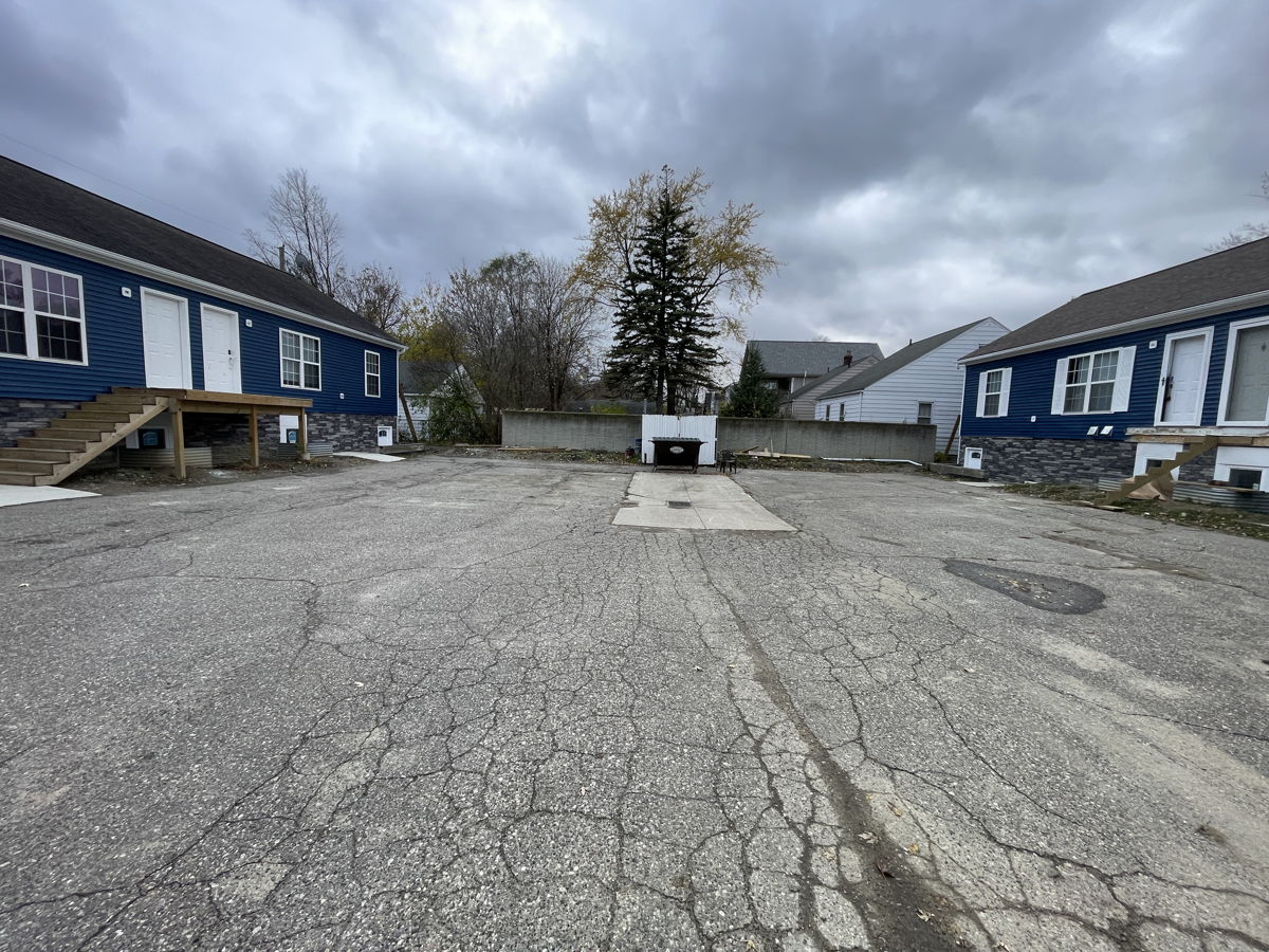 7 unit in Fabulous Ferndale, Michigan