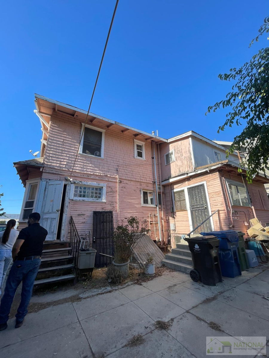 1242 S Bonnie Brae St, Los Angeles, CA 90006