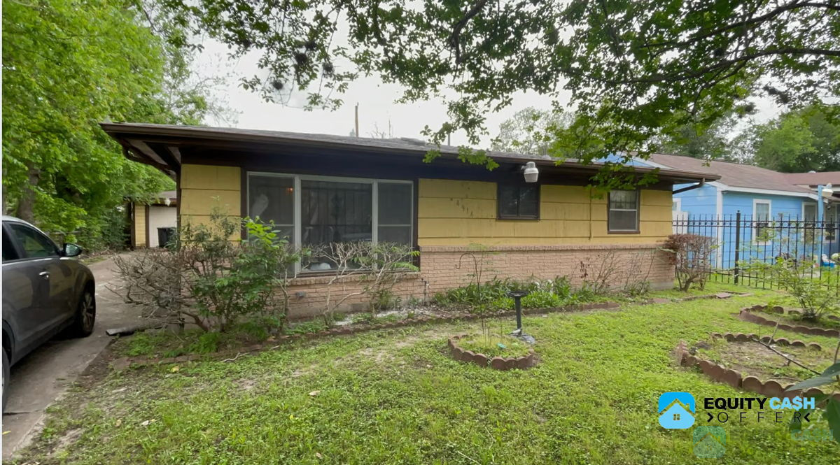 🤠Houston, TX 77033 ONLY $115K | 3BED 1.5BATH 2 CAR GARAGE | VACANT ON LOCKBOX🤠
