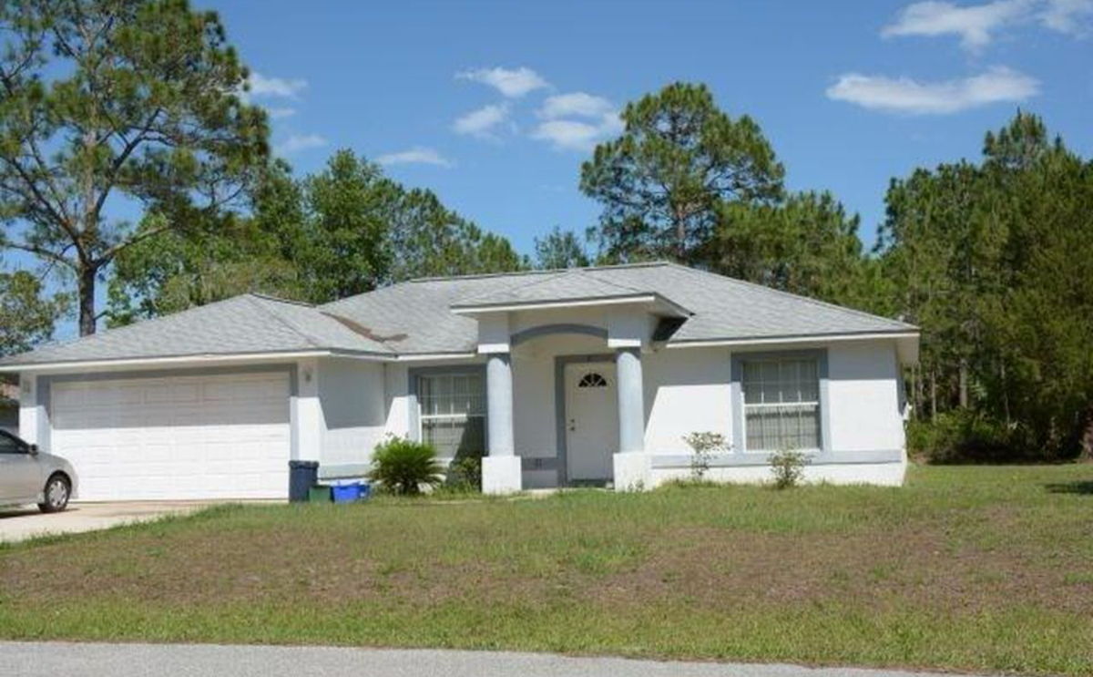 🚨🌊Palm Coast Rental or Fix and Flip 3/2/2 Block 🏠