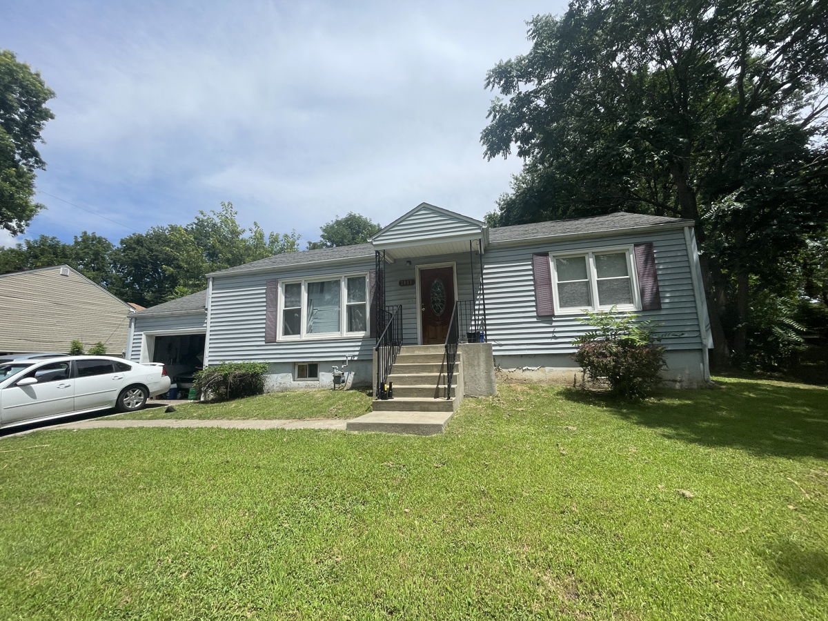 🛠️ 100K+ Spread - Expandable 3/1 to 4/2 - Near Legends Kansas City, KS! 🏡✨