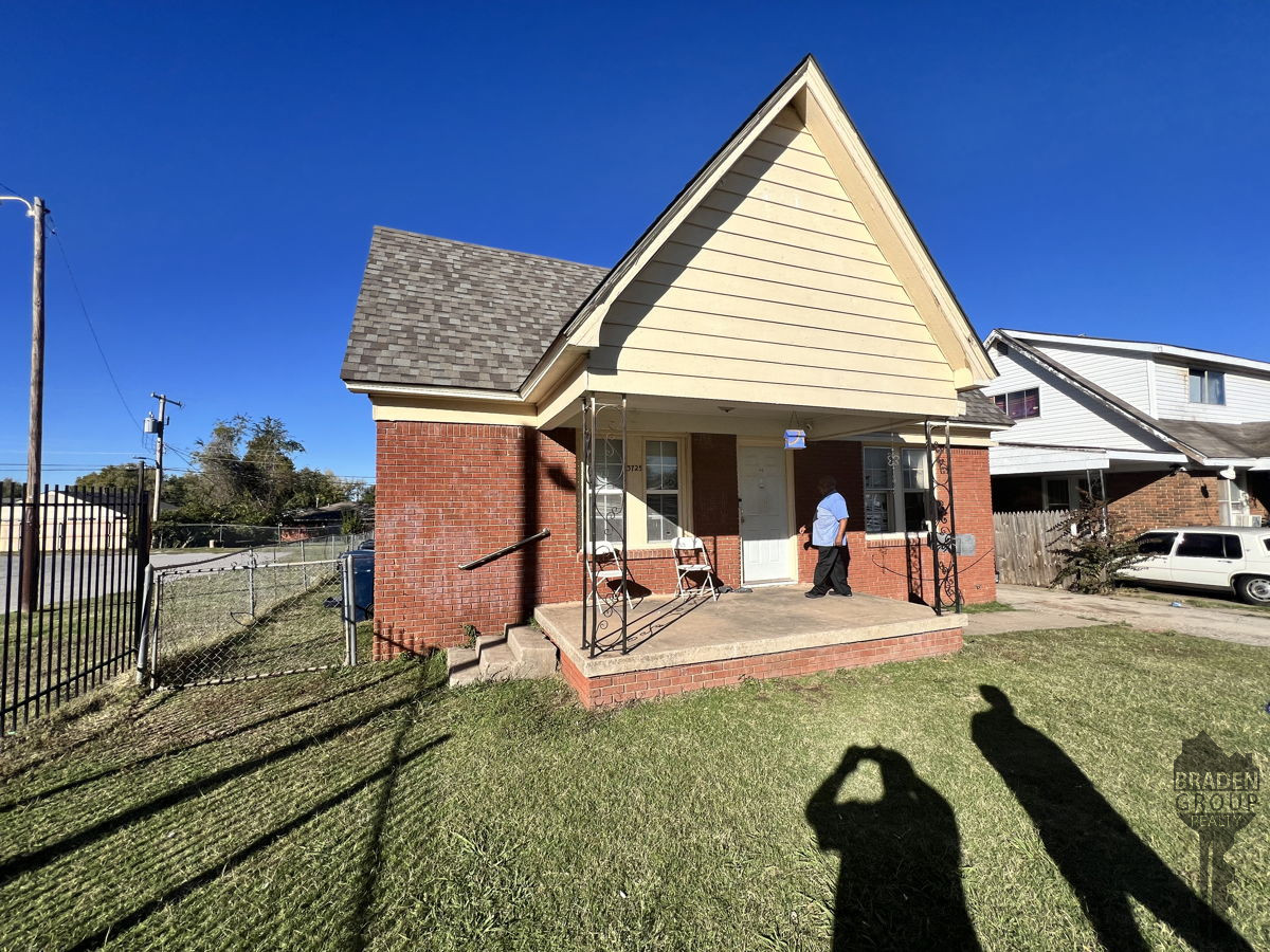 (OKC, OK) 🚨GREAT DEAL!🚨 3 Bed 1.5 Bath Flip or Rental Starting at 120K!🤠