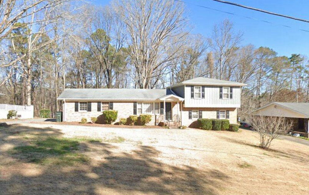 4307 Parkview Dr, Lithia Springs, GA 30122