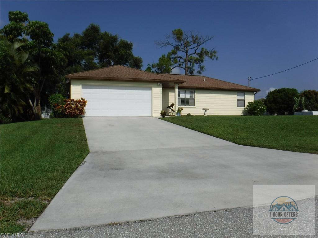 💸 Cape Coral, FL 33993 | Clean Property | 3/2 1,096 Sqft💸