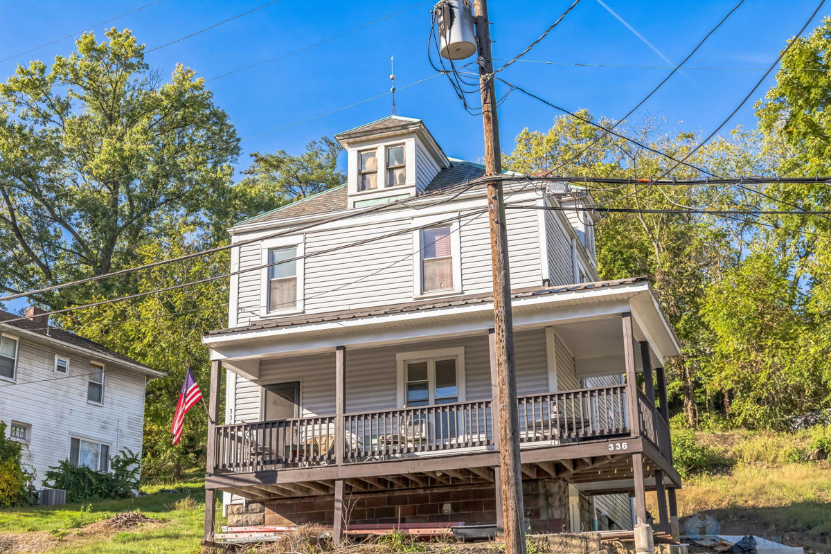 GREAT OPPORTUNITY! SFH in Canonsburg PA. 3bed 2 baths, 1,362 sqft🏡🚨