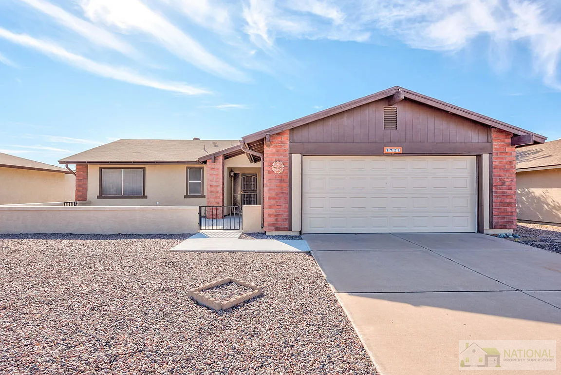 1722 Leisure World Mesa, AZ 85206