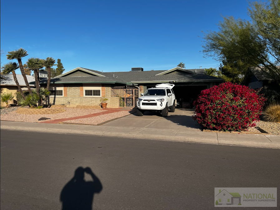 1012 E Magdalena Dr, Tempe, AZ 85283