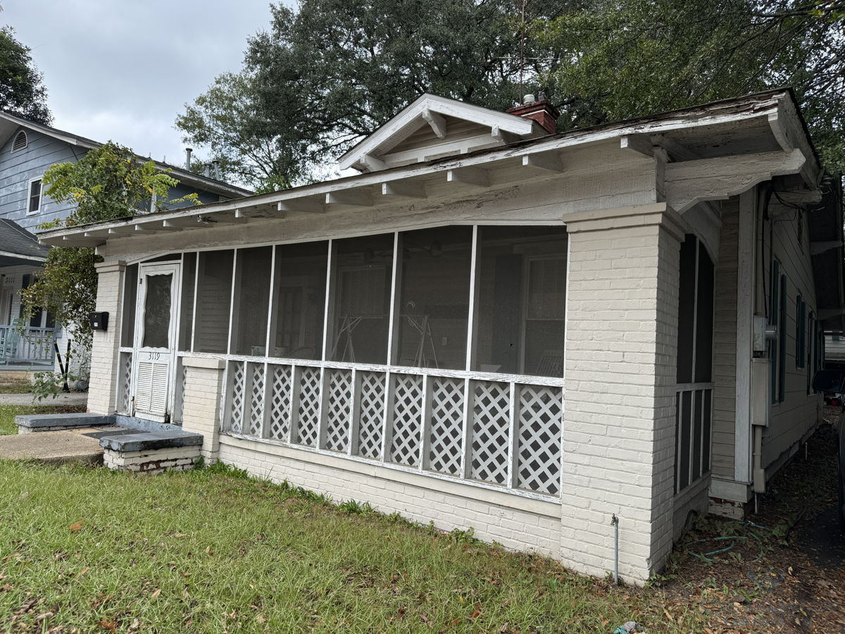 COLUMBIA REHAB OPPORTUNITY - ROSEWOOD