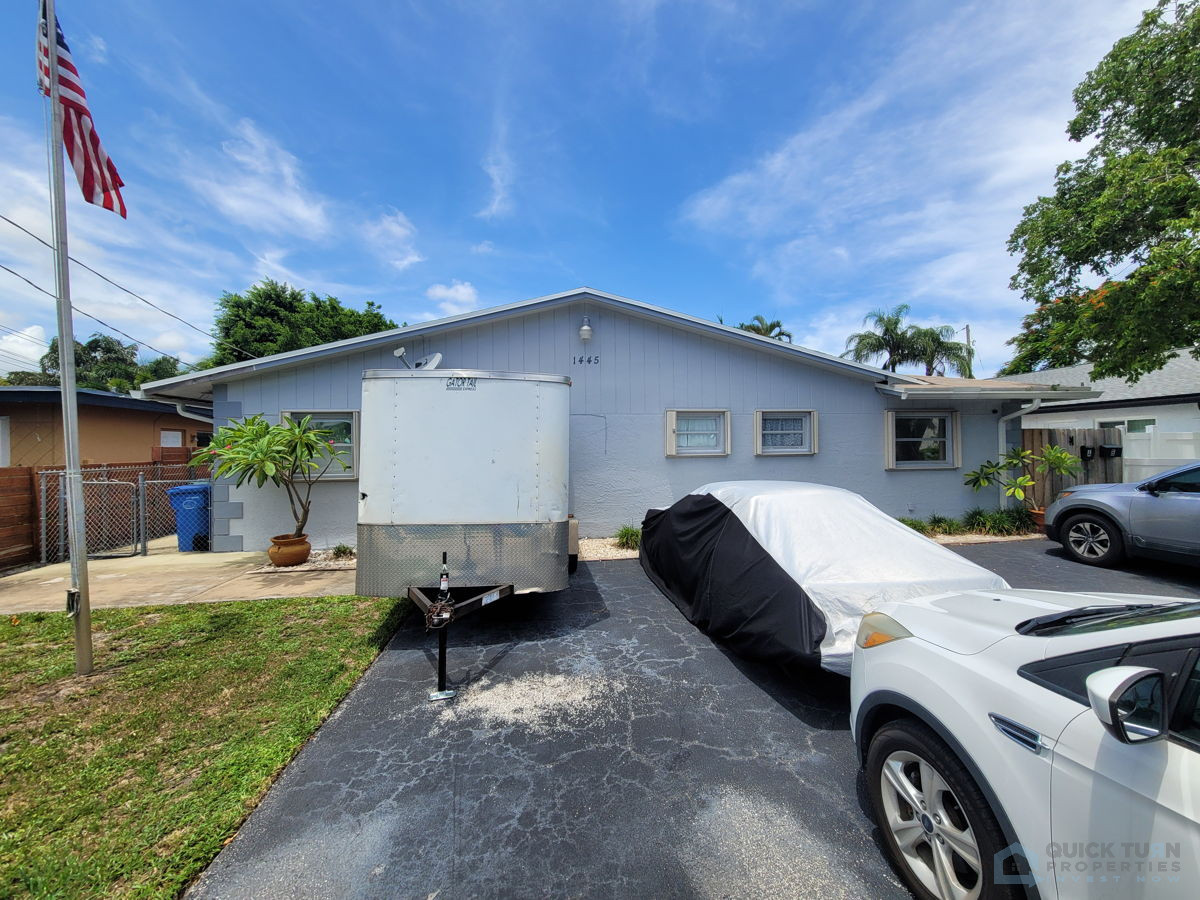 Duplex Available With Nearby Multi-Family ARV Up To $750k! 🏠🤩