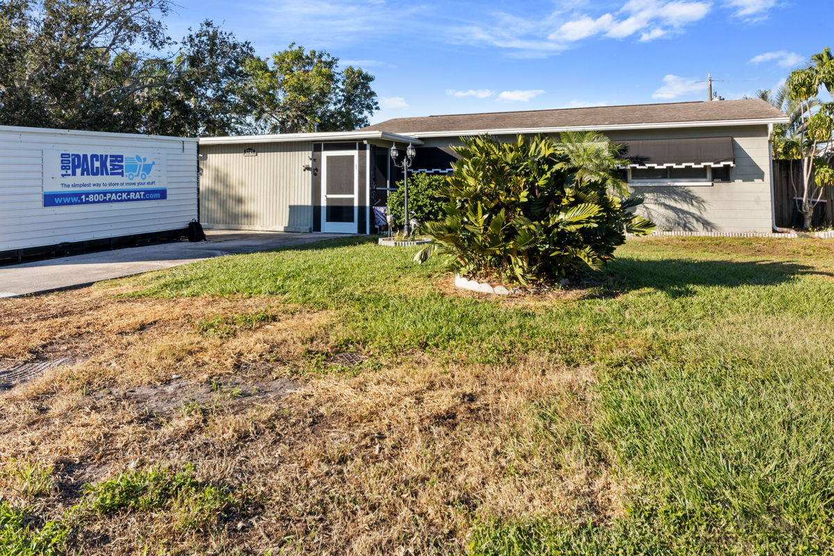 Saint Petersburg, FL 33710: Investor's Opportunity – 3-Bedroom Fix & Flip