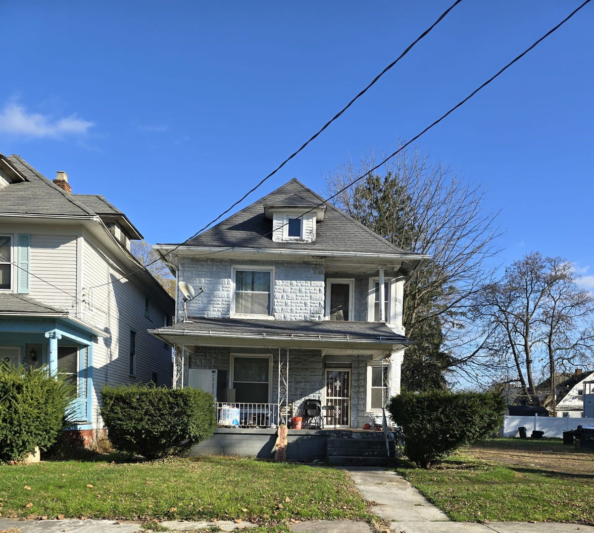 Investment-Ready 4-Bedroom House in Toledo for Sale