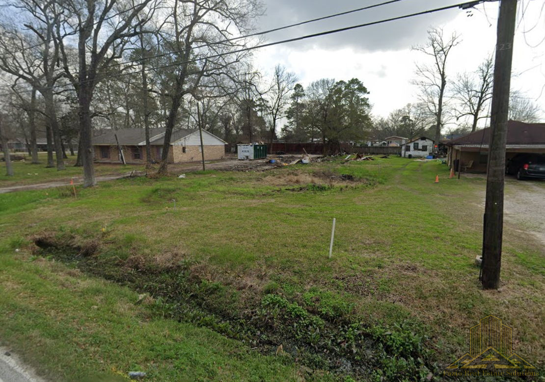 10k Sqft Vacant Lot Prime AREA! Won't last LONG!!