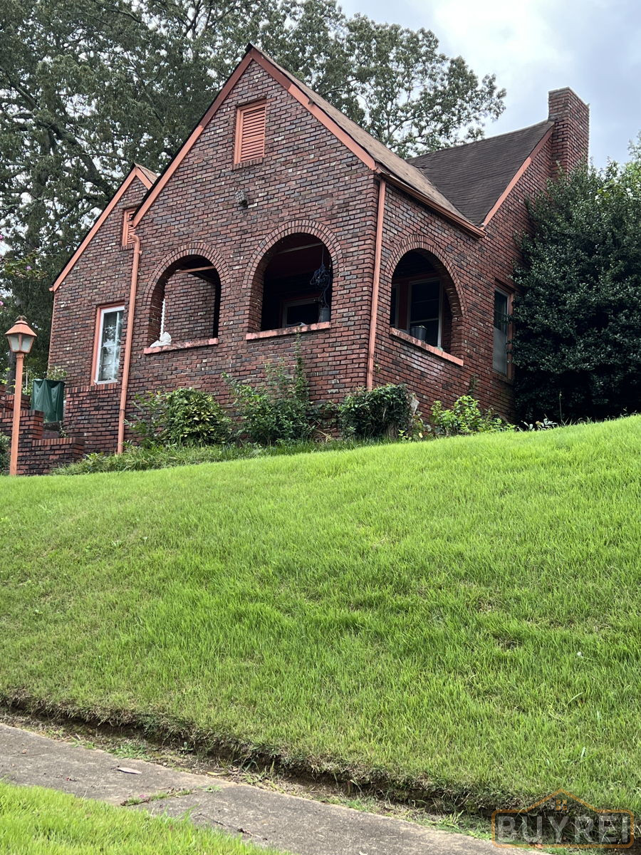 Birmingham, AL 35208📍SFR - CLEAN GEM 🔥Delivered Vacant  ➡️