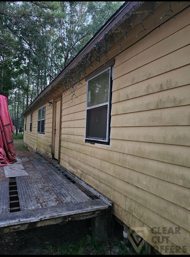 DOUBLE WIDE MOBILE HOME ON ACREAGE IN CLEVELAND TX JUST OUTSIDE HOUSTON