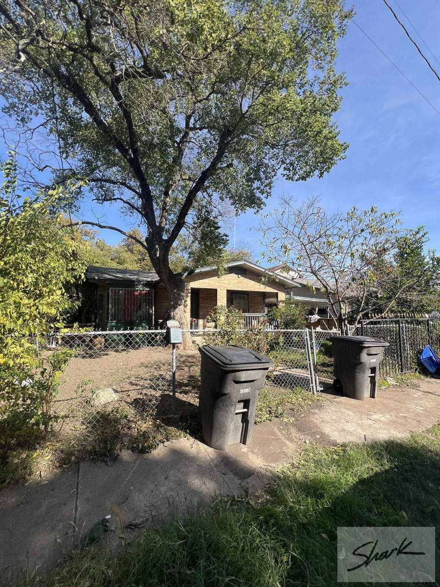 🔥SAN ANTONIO TX FIX n FLIP w/CASITA UNDER $125k🔥