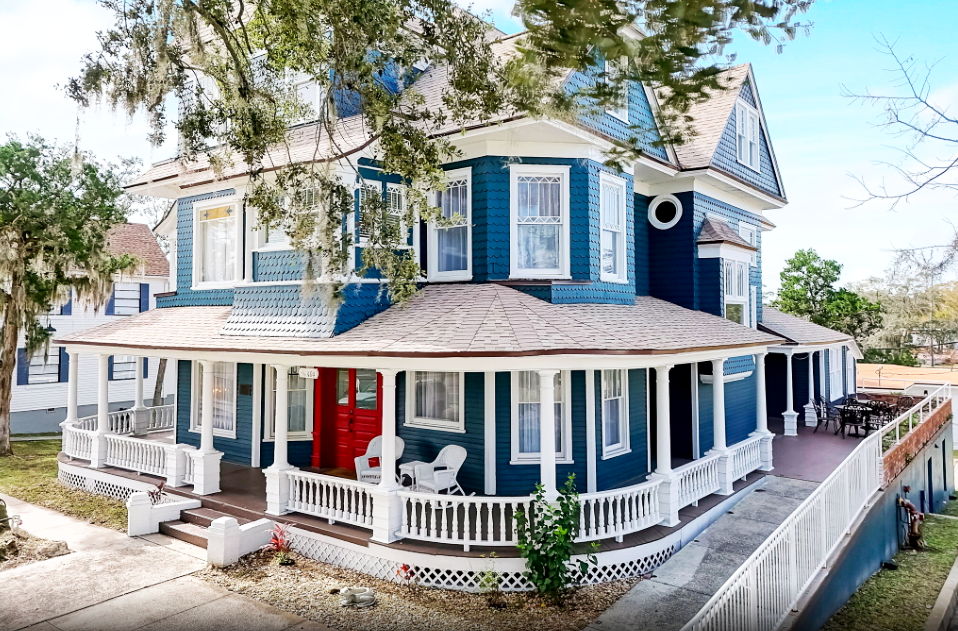 32114 – 🏡 Historic 26-Unit Multi-Family in Daytona Beach | 12% Gross ROI 💰