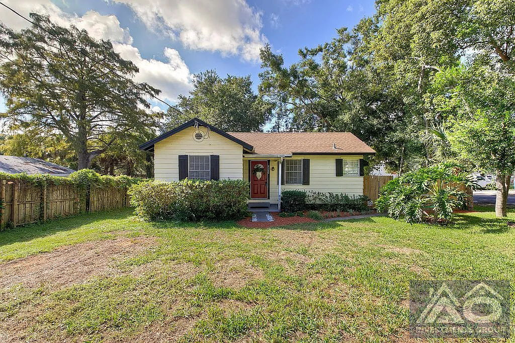 2 bed/ 1 bath in Jacksonville 209k worth 305k! Off the market!
