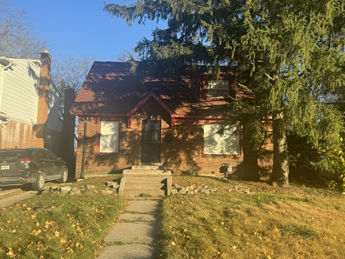 WEST SIDE DETROIT BRICK. 95% OF THE WORK IS DONE!!!