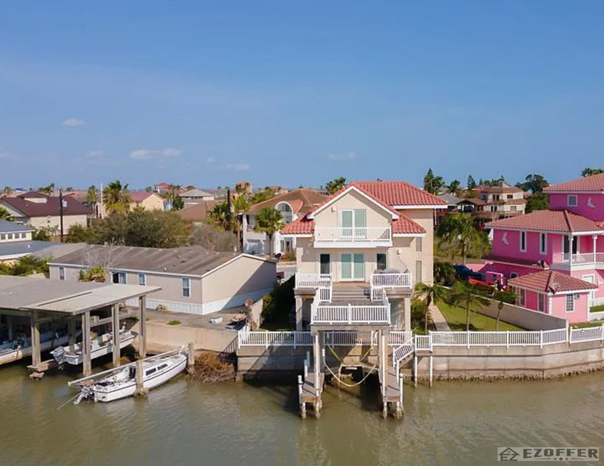 🏡 (Port Isabel) Front-Row Seat to Coastal Living 🌊SpaceX Launches - A Rare Opportunity on Trout Ave