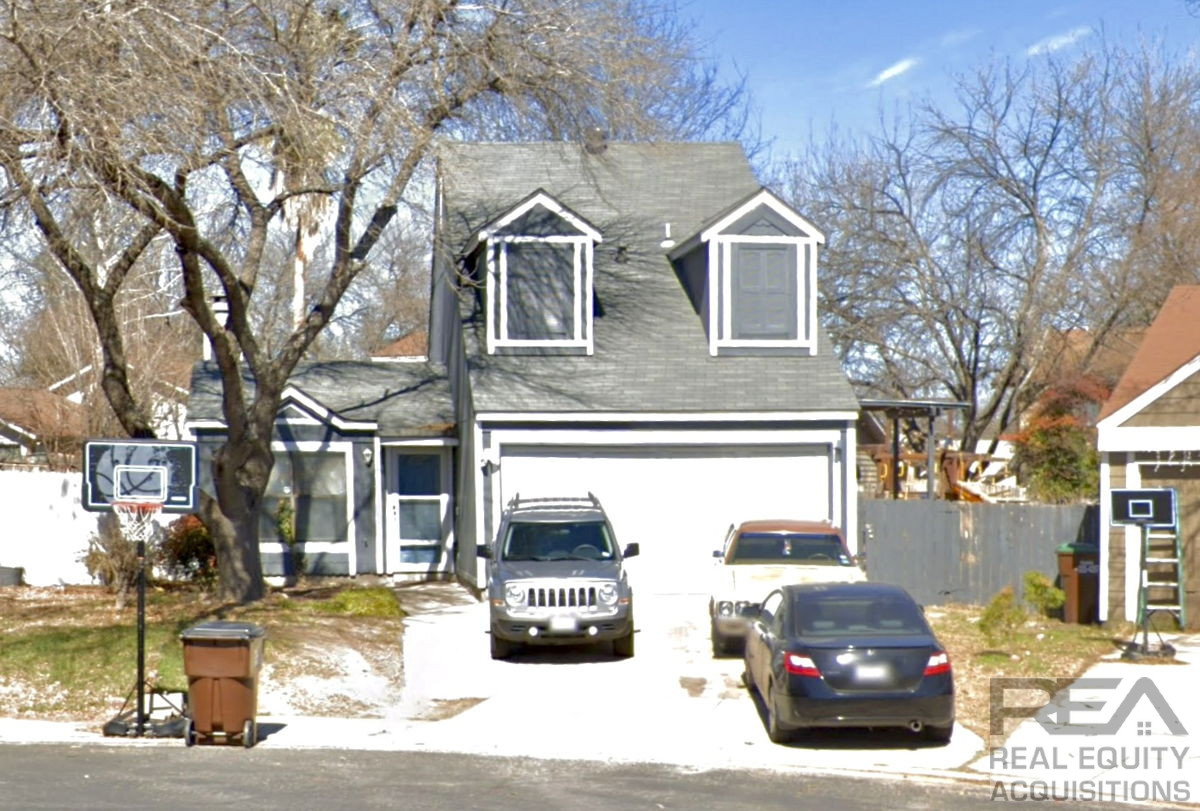 4 BR/2 BA *First Come, First Serve* Flip/Rental Opportunity in San Antonio, TX!