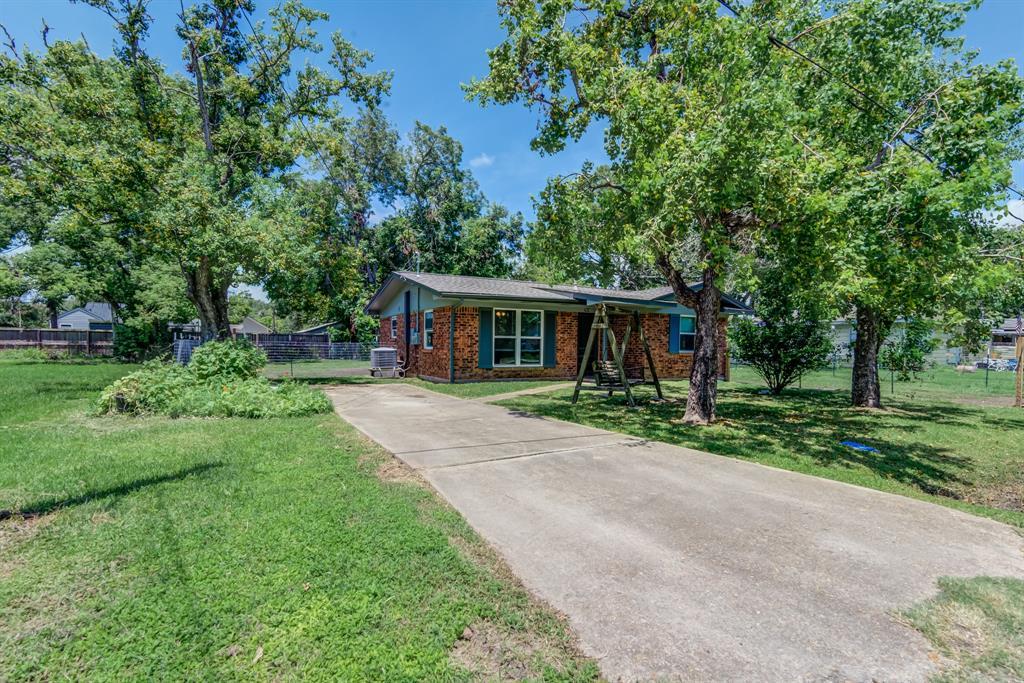 🔥 Subject-To Deal in Hitchcock, TX | $16K Entry Fee | Strong MTR/STR Potential!