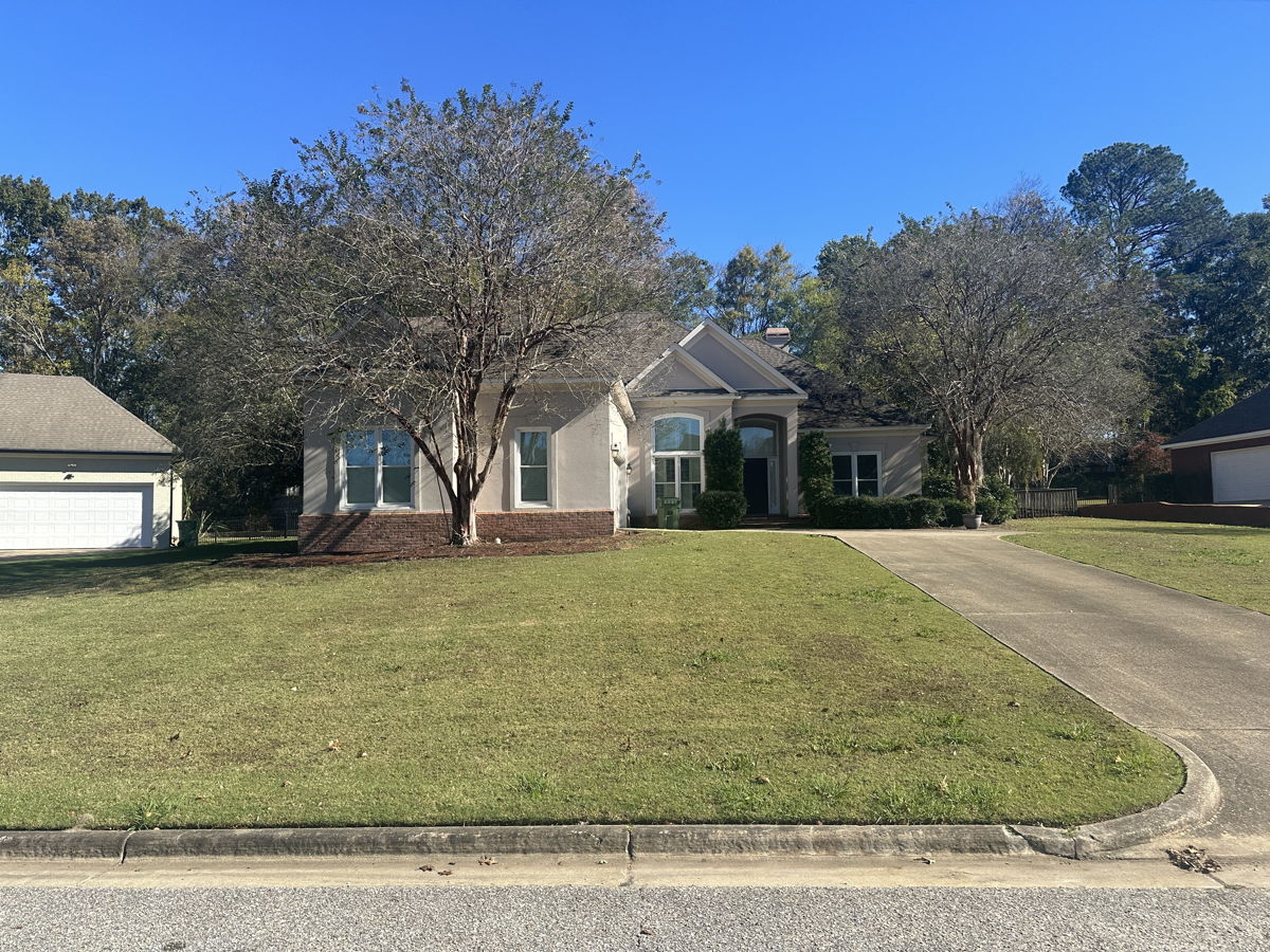 Winner in Wynlakes! - Brent Book Dr, AL, 36117