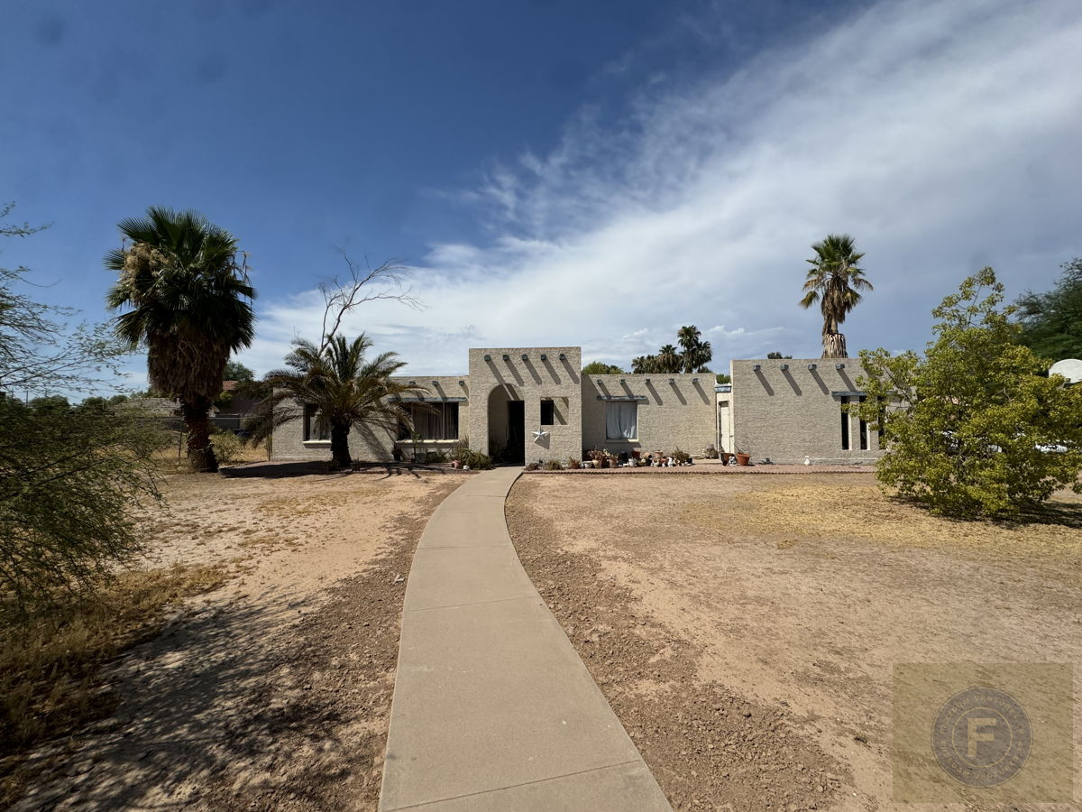 GREAT FIX AND FLIP OR BUY AND HOLD IN CHANDLER
