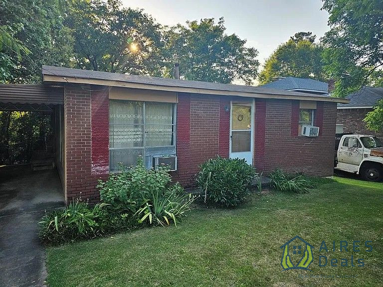 (Columbus, GA) 🔥🚨2 BED 1 BATH EASY FLIP OR GREAT RENTAL IN MUSCOGEE COUNTY🚨🔥