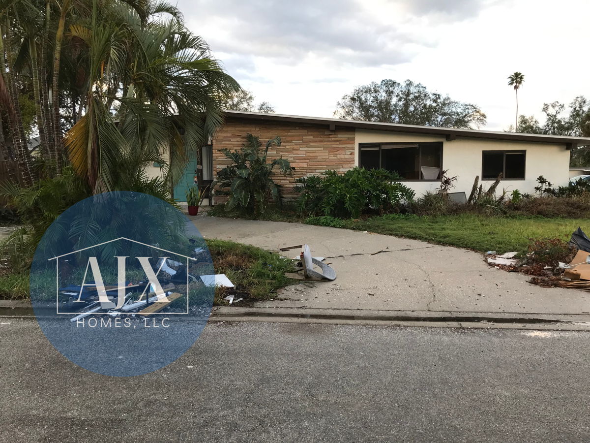 New in St Pete 🛠️ Ready for Rebuild🛠️