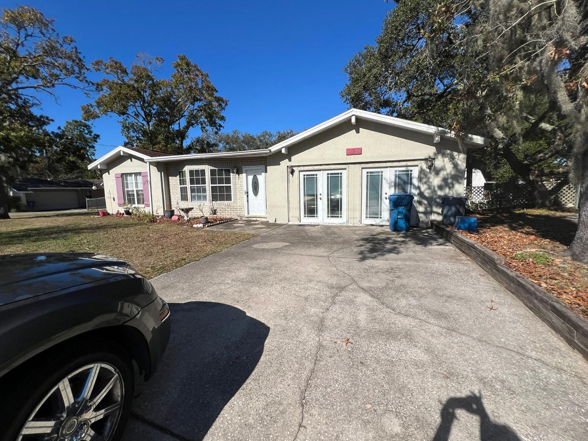INVESTOR SPECIAL! CBS Pool Home in Spring Hill, FL - Hernando County