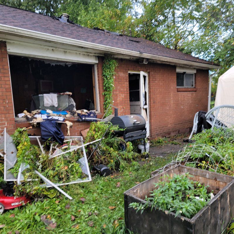 $40,000 / 4br - 1664ft2 - Fire Damage Duplex (Buffalo)