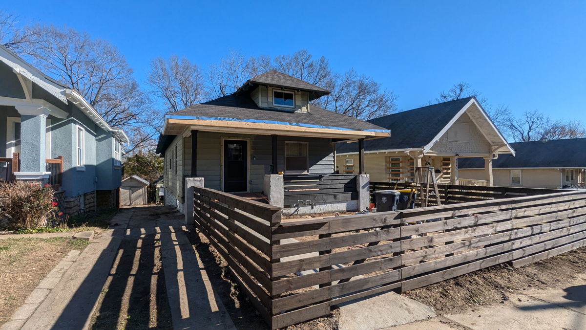 🏡KCMO 64128 - Light Rehab Opportunity - Great Rental or Flip😱