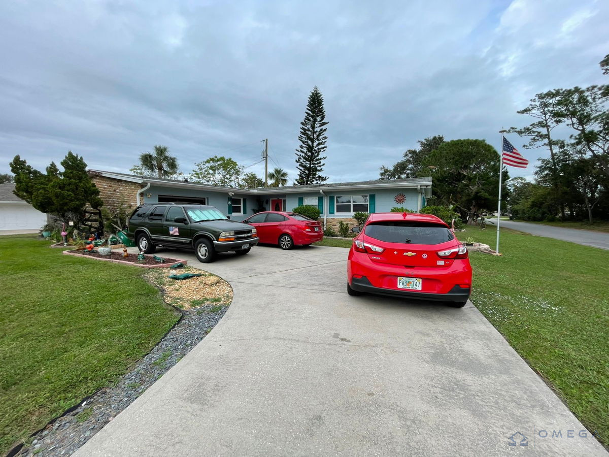 🔥 LIGHT REHAB FLIP IN DAYTONA BEACH - HOLIDAY SPECIAL 💰🏠