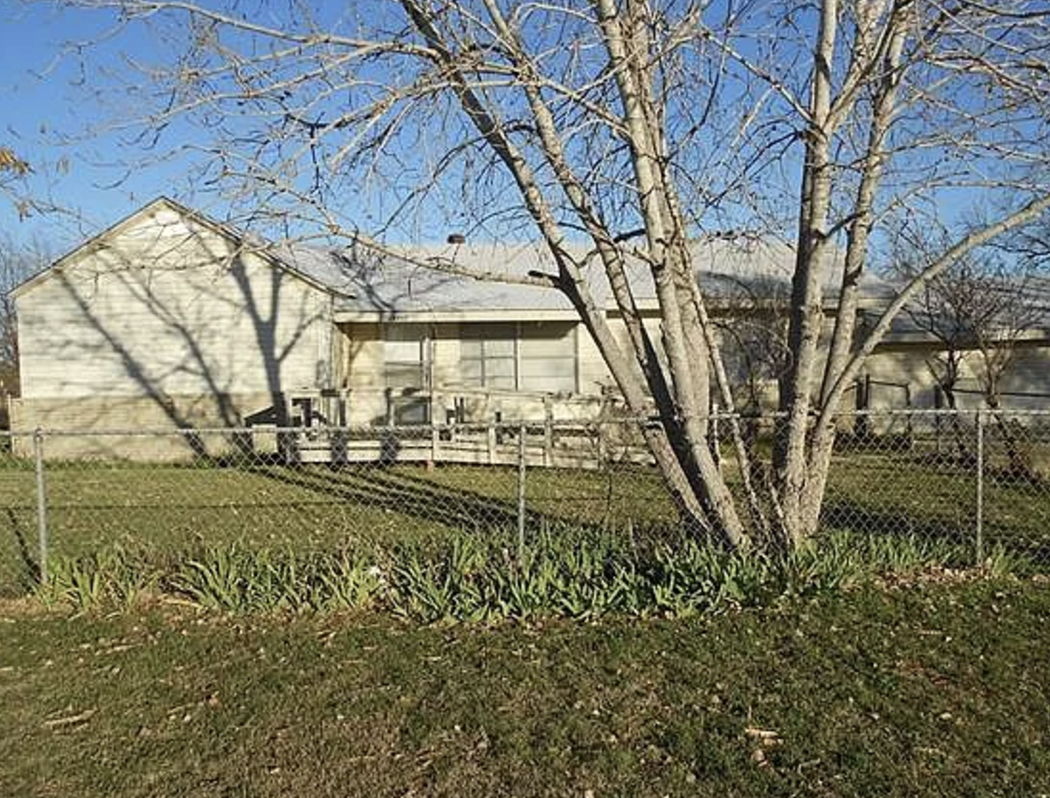 Cute 3/2 in Abilene MAKE $$$ on this easy flip!