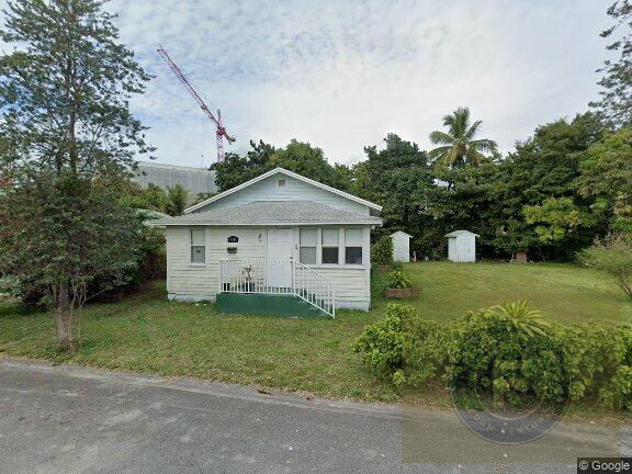 GREAT FIX AND FLIP OR BUY AND HOLD IN MIAMI FL 33133