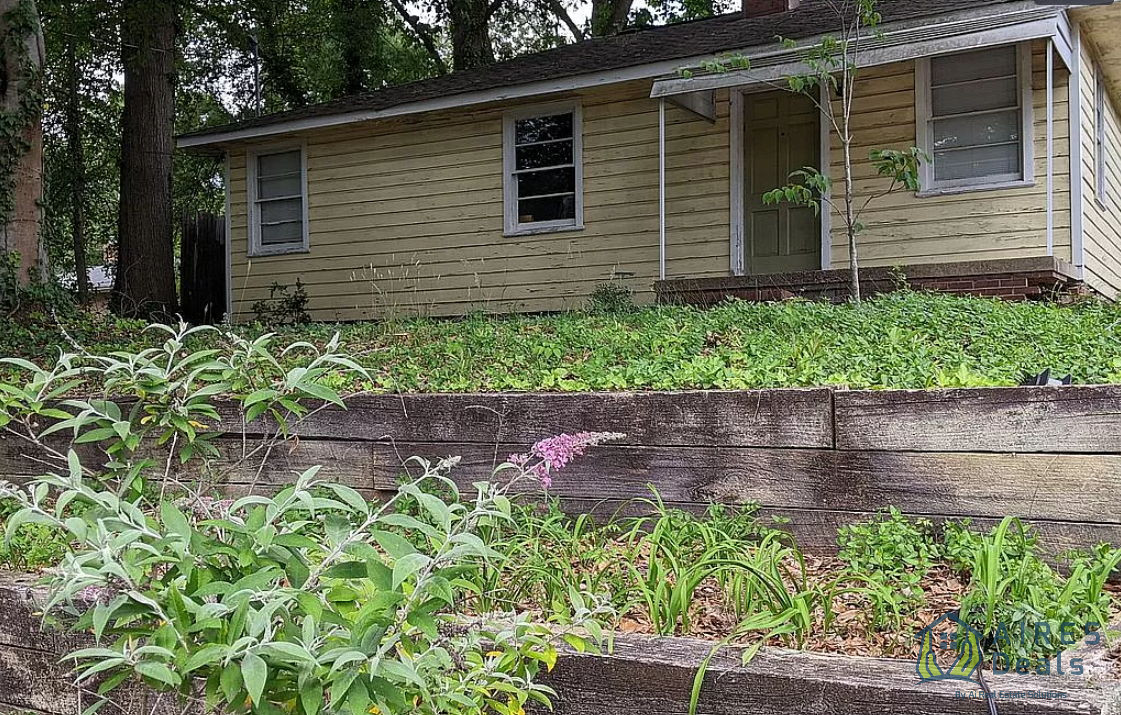 🔥🛠️OFF MARKET FIXER UPPER IN DURHAM, NC WITH OVER $150K SPREAD🔥🛠️