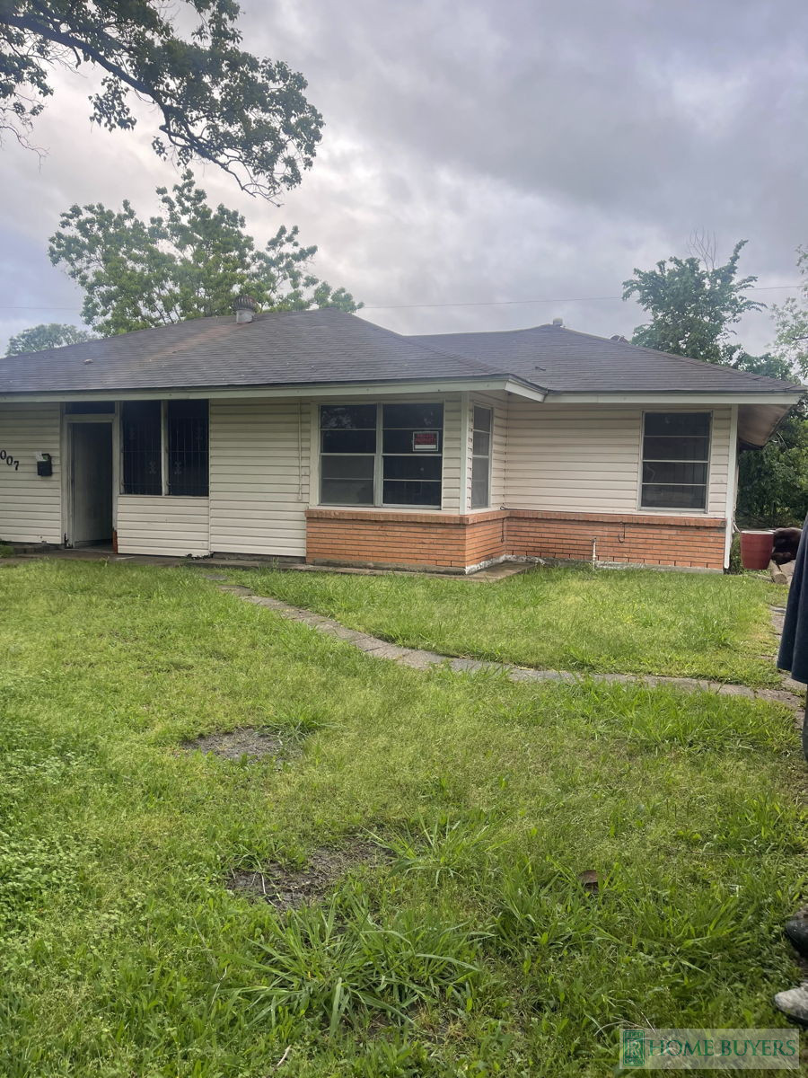 Off Market Duplex In Killeen