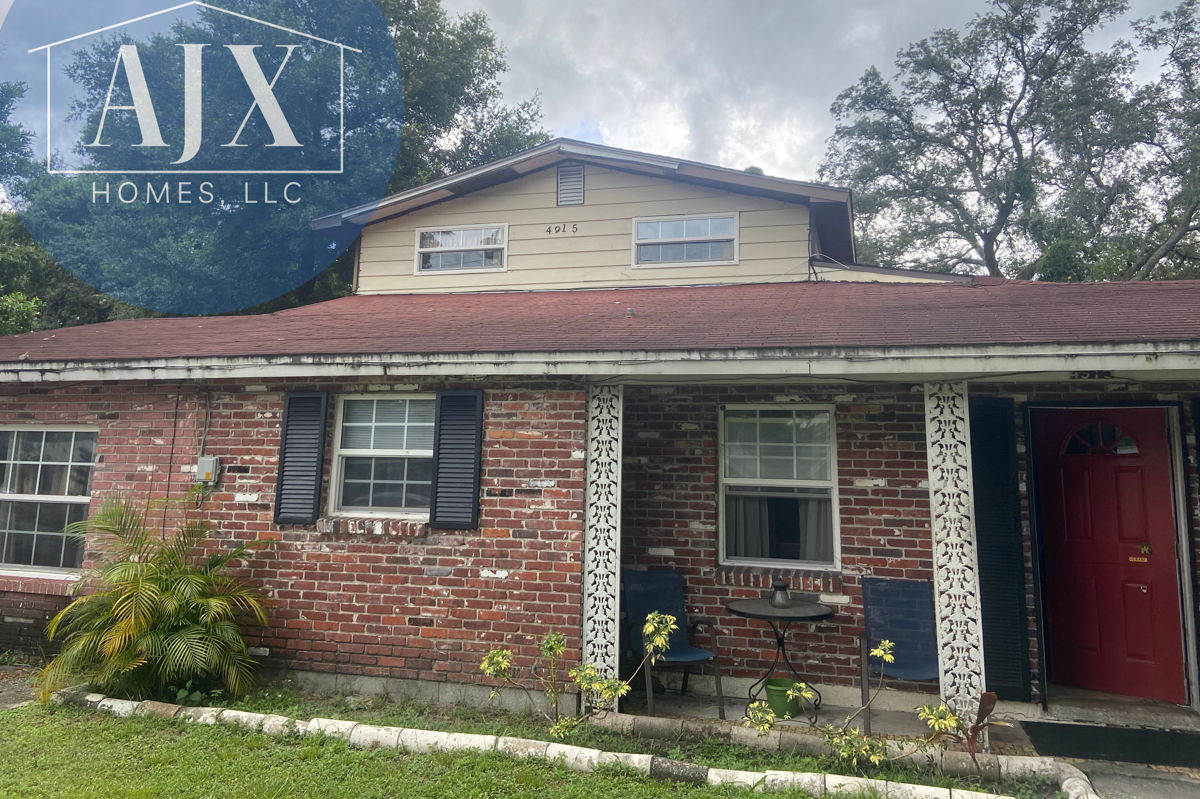 🌊Pool home in Tampa! 🌴4 point attached! 🗂️