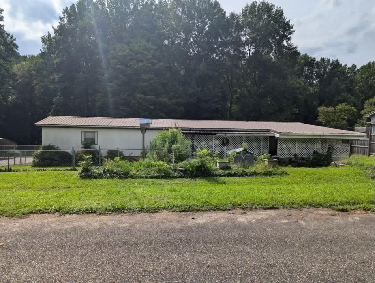 🏡💥 Amazing Mobile Home Flip in 28120 NC! 📸 Click for Details!
