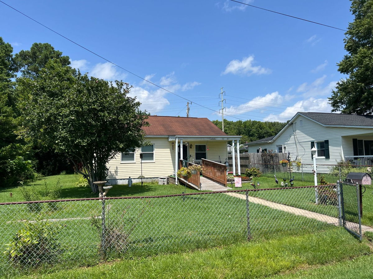 Middle River/Balto County Rambler (NOT IN MLS) - For Investors Only