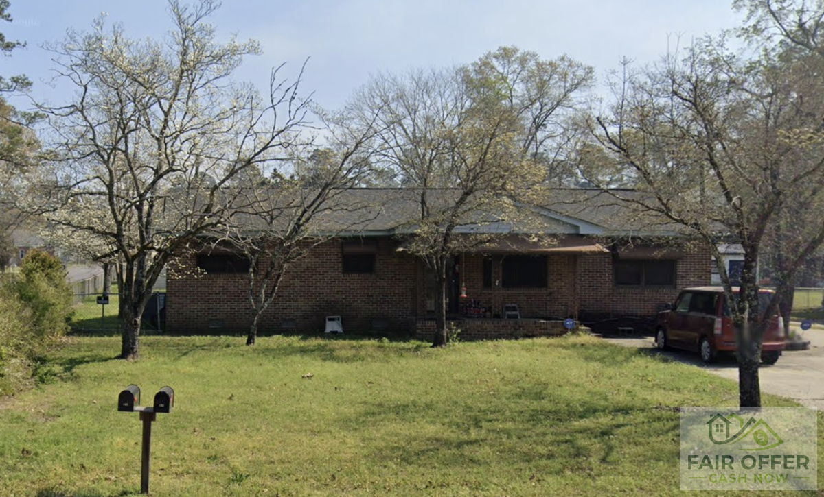 🔥💰🏡   Flip Opportunity - Brick Home - Grandma's house in Cordova, SC! -  🏡 💰🔥