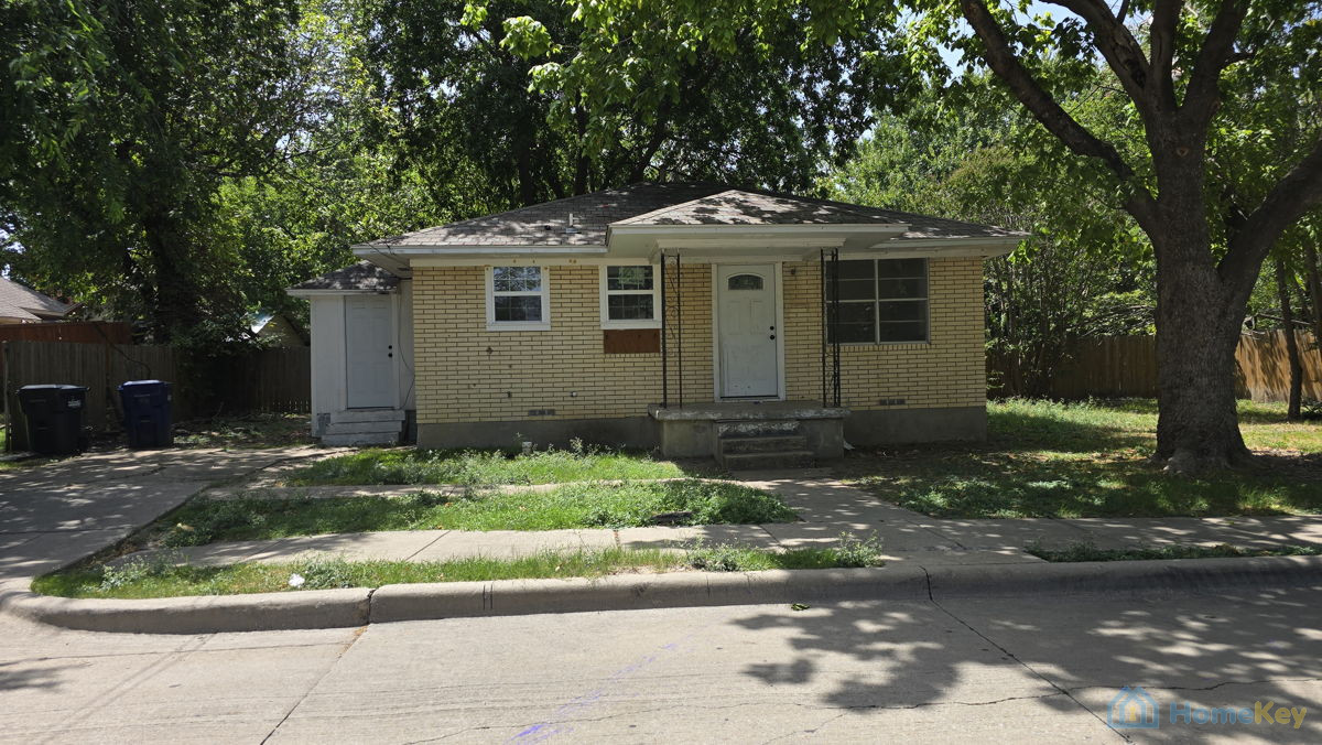 EASY REHAB HOME IN MCKINNEY 75069 – PERFECT FOR RENTAL OR FLIP!