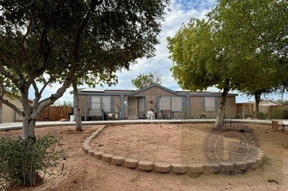 GREAT FIX AND FLIP OR BUY AND HOLD IN WITTMAN AZ